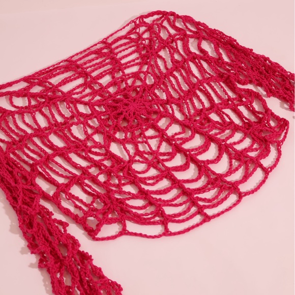 Crochet spider web top 🩷 - Picture 2 of 2